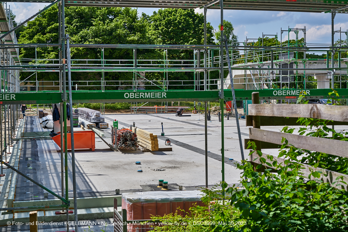 2023-05.30 - neue Wände für das Haus für Kinder